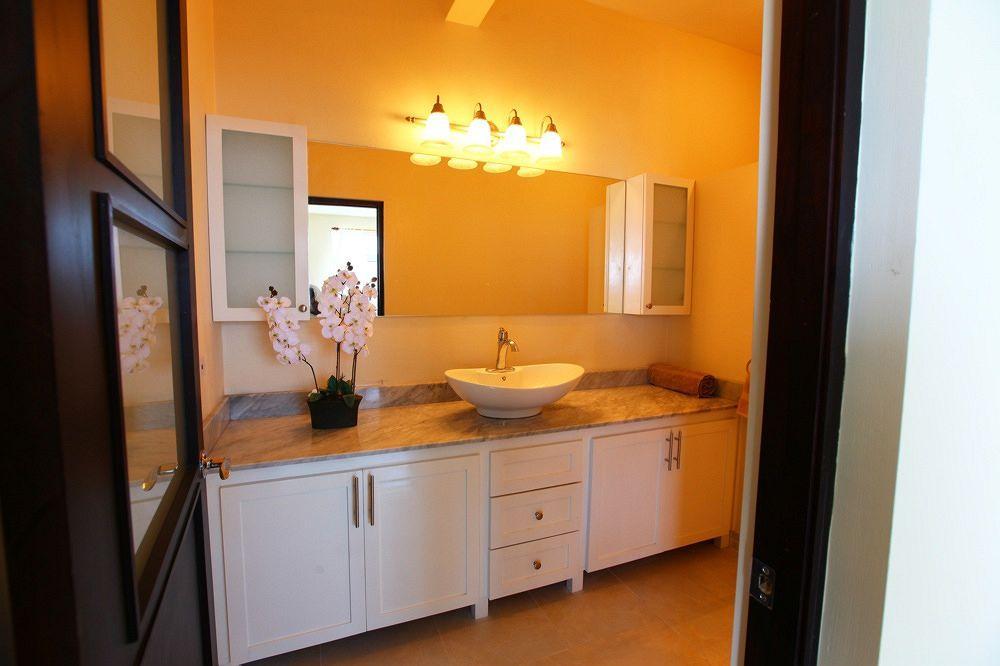 Whispering Seas Jamaica Apartment Ocho Rios Exterior photo
